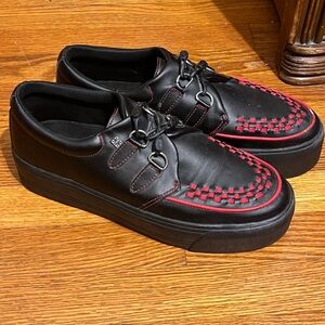 TUK Red and Black Creepers
